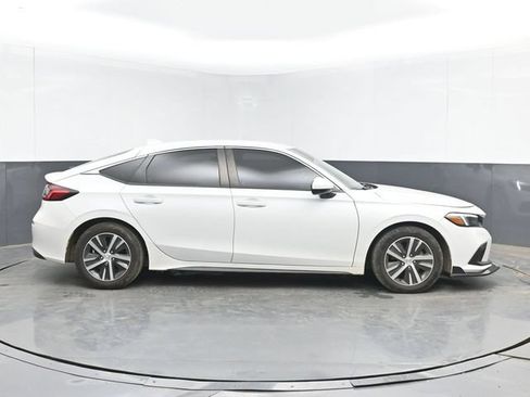 Used 2024 Honda Civic LX image 11