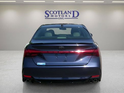 Used 2020 Toyota Avalon Touring w/ All Weather Liner Package FWD image 7