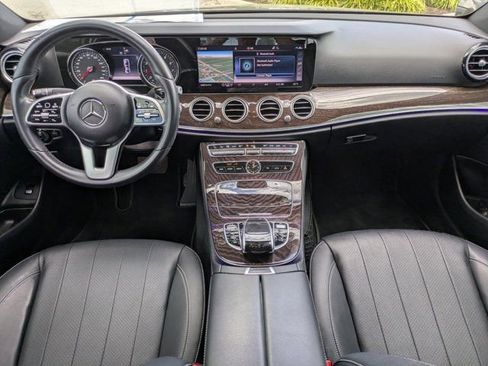 Used 2019 Mercedes-Benz E 300 E 300 image 14