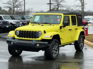 Used 2024 Jeep Wrangler Unlimited w/ Convenience Group video 2
