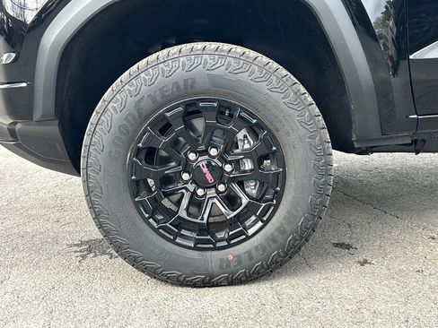 New 2026 GMC Canyon Elevation w/ Convenience Package AWD/4WD image 28
