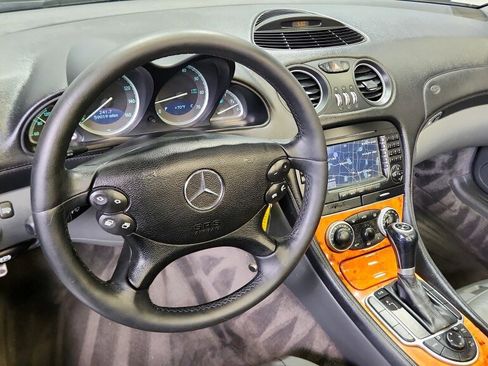 Used 2005 Mercedes-Benz SL 500 image 17