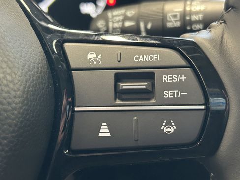 New 2026 Honda HR-V EX-L image 16