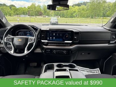 Used 2022 Chevrolet Silverado 1500 LT w/ Safety Package