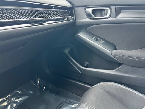 Used 2024 Honda Civic Sport image 19