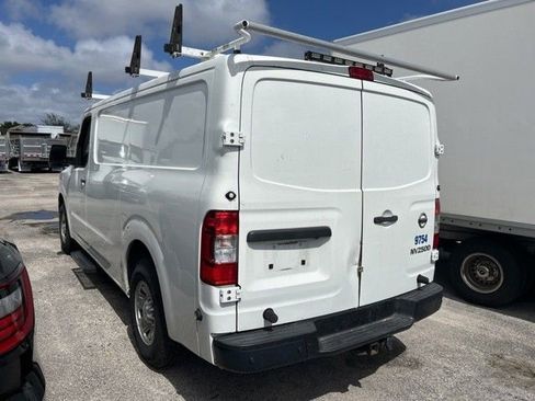 Used 2021 Nissan NV 2500 SV image 4