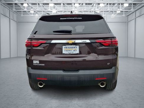Certified 2023 Chevrolet Traverse LT FWD image 6