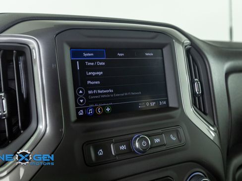 Used 2025 Chevrolet Silverado 2500 Custom w/ Custom Value Package AWD/4WD image 17