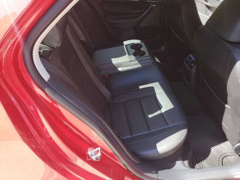 Used 2010 Volkswagen Jetta SE image 25