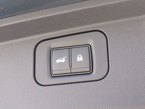 New 2026 Nissan Armada SL image 22