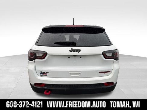 Used 2023 Jeep Compass Trailhawk w/ Trailhawk Elite Group AWD/4WD image 4