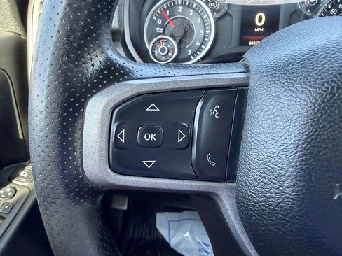 Used 2024 RAM 2500 Tradesman w/ Chrome Appearance Group image 18