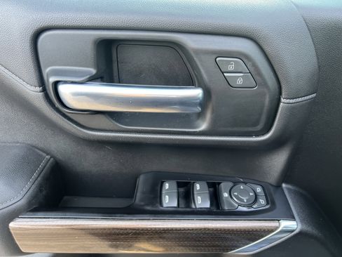 Used 2019 Chevrolet Silverado 1500 RST image 15