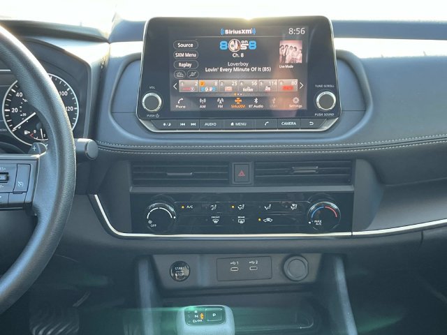Used 2024 Nissan Rogue S AWD/4WD image 15