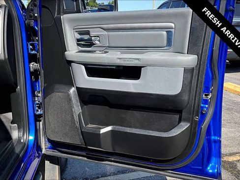 Used 2019 RAM 1500 Classic SLT w/ Luxury Group AWD/4WD image 27