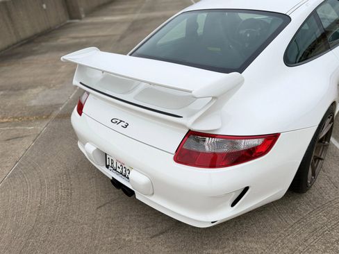 Used 2007 Porsche 911 GT3 image 18