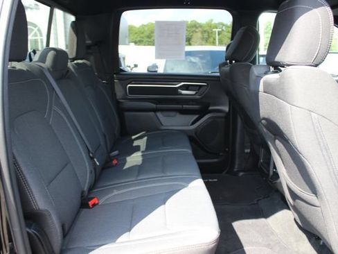 Used 2024 RAM 1500 Big Horn AWD/4WD image 29