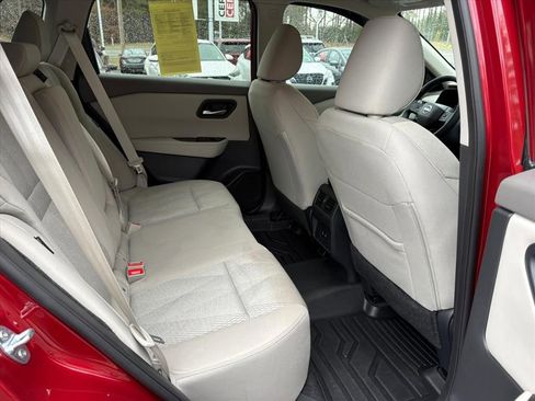 Certified 2025 Nissan Rogue SV image 20