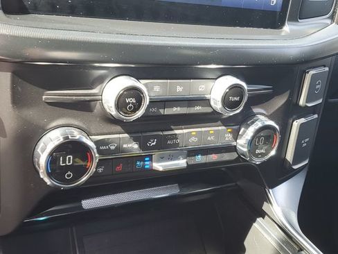 Used 2021 Ford F150 Platinum w/ Equipment Group 701A High AWD/4WD image 24