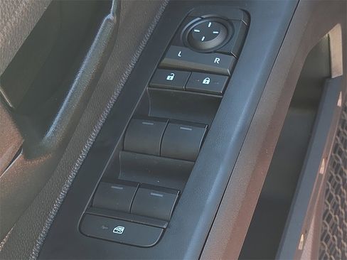 New 2026 Toyota Tacoma SR5 image 17