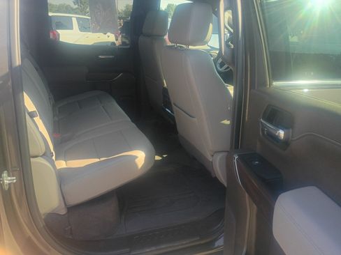 Used 2019 GMC Sierra 1500 SLT w/ SLT Premium Plus Package AWD/4WD image 13