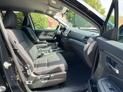 Used 2019 Honda Ridgeline Sport image 24