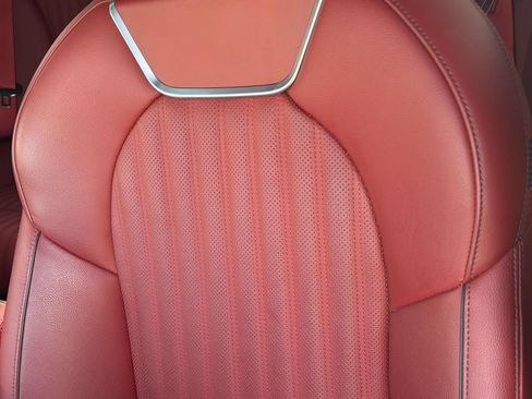 Used 2023 Genesis G70 2.0T w/ Sport Prestige Package RWD image 30