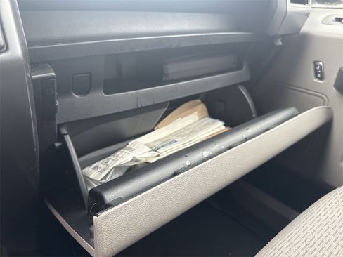 Used 2020 Ford F150 XLT image 35