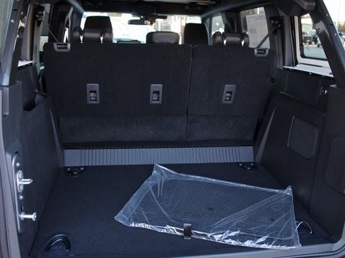 New 2025 Ford Bronco Badlands w/ Sasquatch Package AWD/4WD image 16