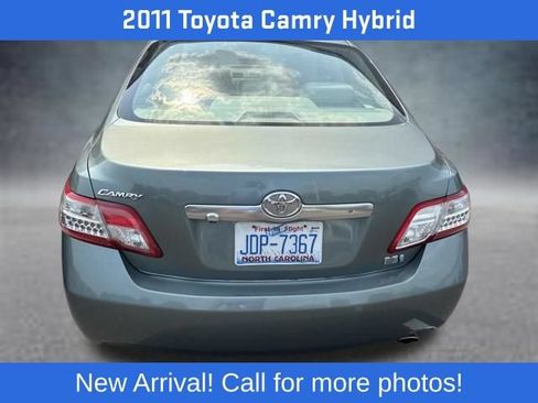 Used 2011 Toyota Camry Hybrid FWD image 4