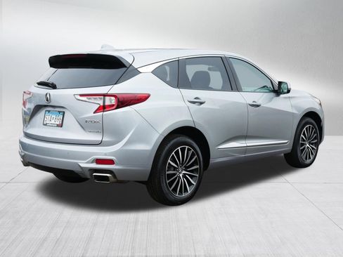 Certified 2025 Acura RDX w/Advance Package image 7