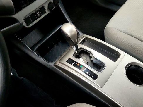 Used 2013 Toyota Tacoma 2WD Access Cab w/ SR5 Pkg image 16