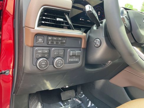 New 2026 Chevrolet Tahoe High Country AWD/4WD image 10