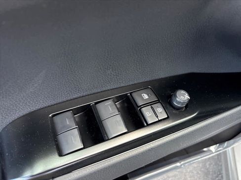 New 2026 Toyota Camry SE FWD image 22