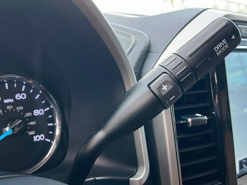 Certified 2022 Ford F250 Lariat w/ Lariat Value Package image 19