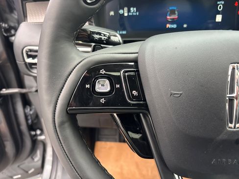 New 2026 Lincoln Corsair Reserve image 17