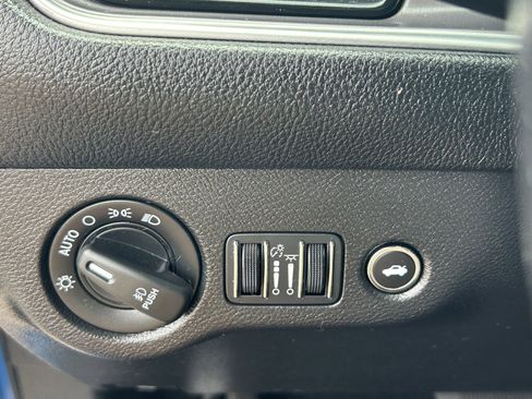 Used 2022 Dodge Challenger GT w/ Blacktop Package RWD image 15