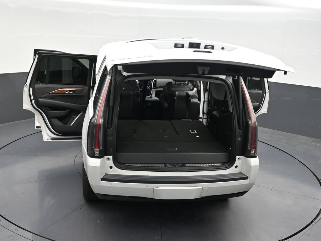 Used 2020 Cadillac Escalade 2WD image 36