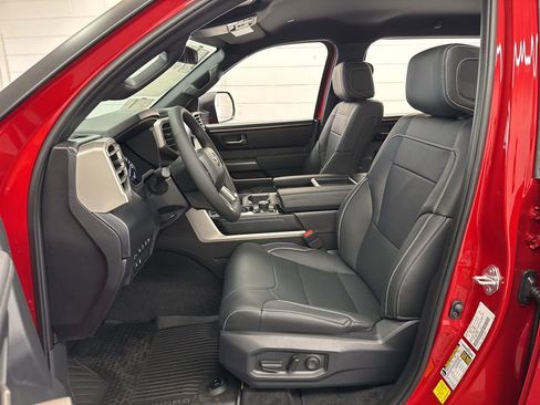 New 2026 Toyota Tundra SR5 image 13