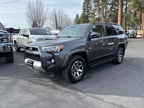 Used 2019 Toyota 4Runner TRD Off-Road Premium image 1
