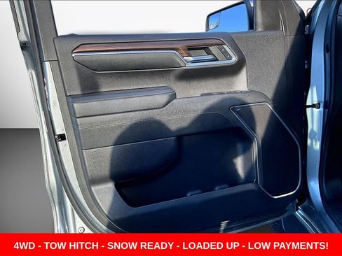 Used 2023 Chevrolet Silverado 1500 LT w/ Protection Package image 19