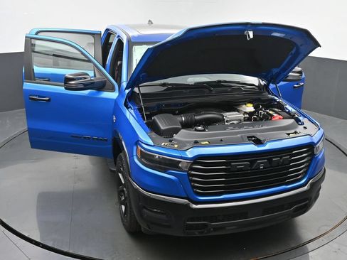 New 2026 RAM 1500 Laramie AWD/4WD image 60