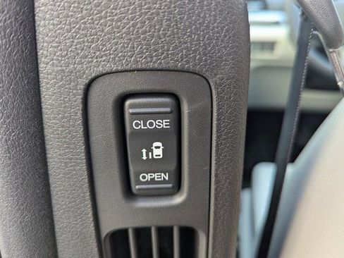 New 2026 Honda Odyssey EX-L image 17