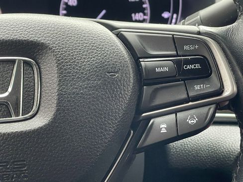 Used 2018 Honda Accord EX-L image 28