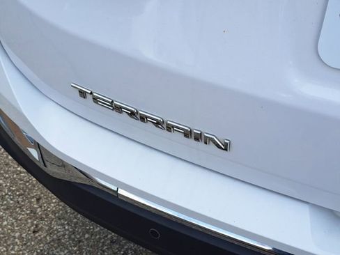 Used 2020 GMC Terrain SLT w/ Preferred Package image 5