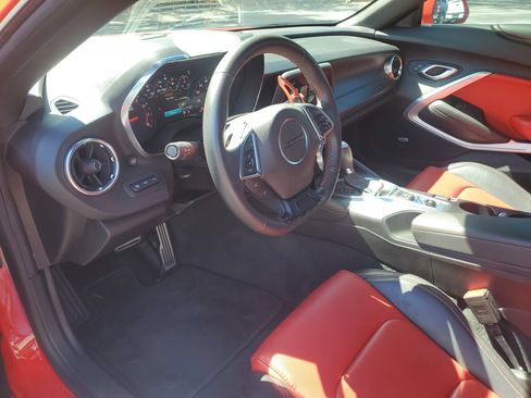 Used 2018 Chevrolet Camaro LT image 21