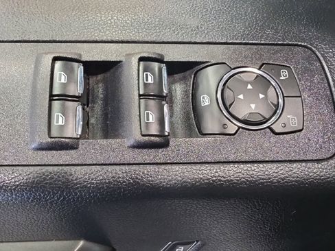 Used 2020 Ford F150 XLT w/ Equipment Group 302A Luxury AWD/4WD image 20