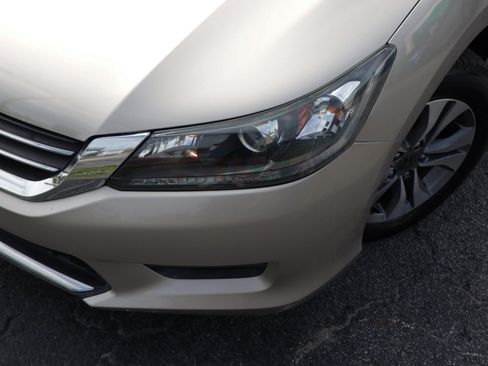 Used 2015 Honda Accord LX image 27