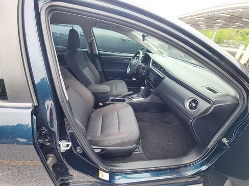 Used 2019 Toyota Corolla LE FWD image 10