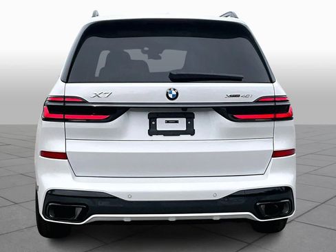 New 2026 BMW X7 xDrive40i w/ M Sport Package image 4